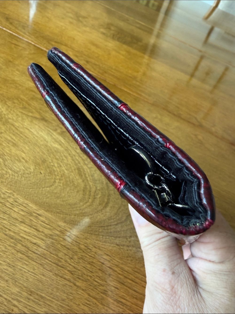 WHBM clutch - Picture 5 of 7